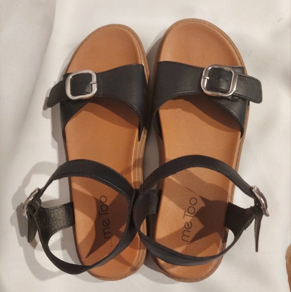 me too Shoes - Me Too Womens Black Buckle Strap Low Wedge Heel Sandals Size 7.5